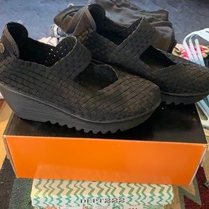 Bernie Mev Lulia black size 7